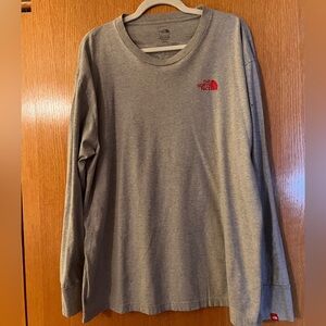 Long sleeved mens gray North Face T-Shirt size XXL